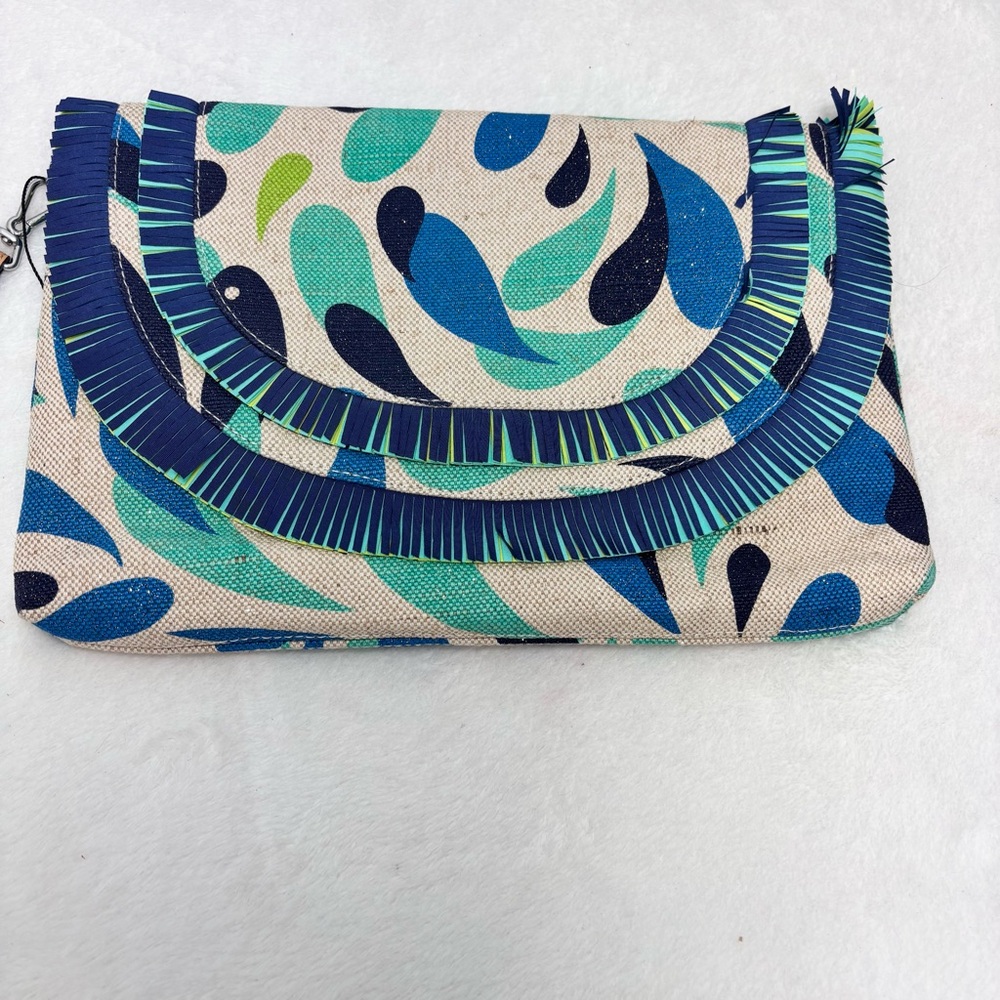 Vera Bradley Fringed Wristlet Handbag Summer Schoolβ
